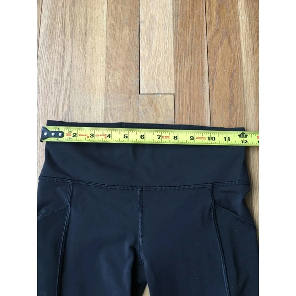 Lululemon Home Stretch Crop 19” Medium Rise Size 4 - Picture 3 of 7